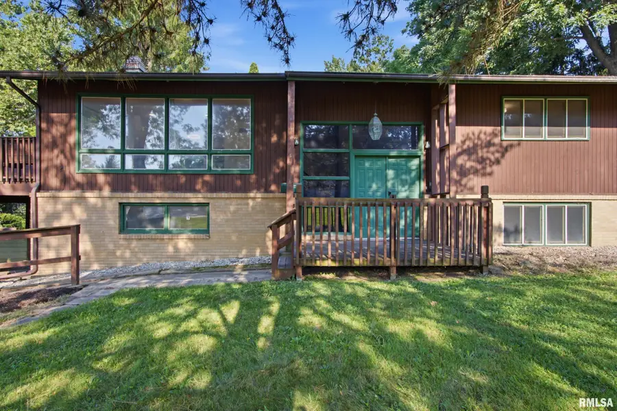 819 Glenoak Drive, Macomb, IL 61455 - #2