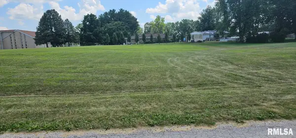 106 Cottonwood Court, Williamsfield, IL 61489