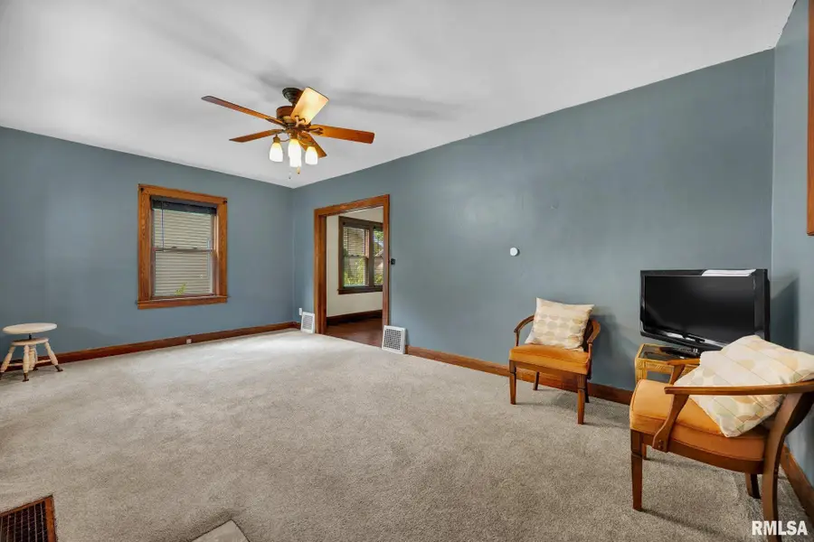 1548 N Prairie Street, Galesburg, IL 61401 - #3