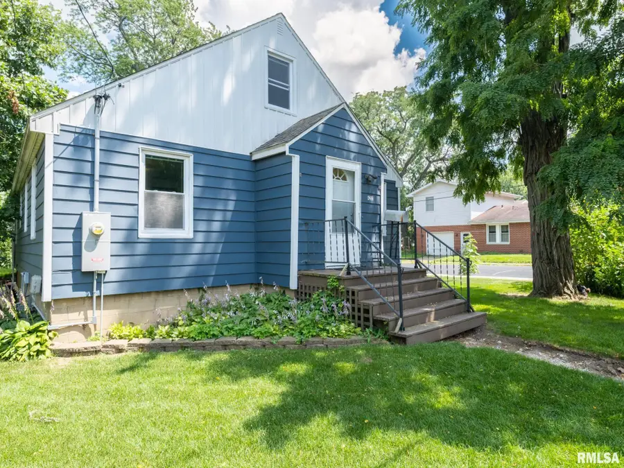 4200 N Columbus Avenue, Peoria, IL 61614 - #2