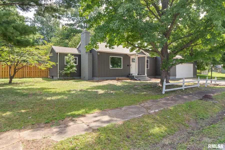 320 N 30th Street, Herrin, IL 62948 - #2
