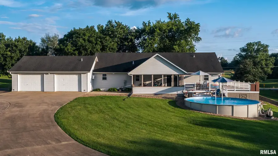 2505 Old Creal Springs Road, Marion, IL 62959 - #2