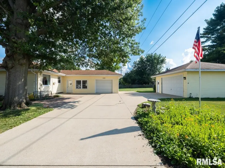 6322 E Beach Drive, Chillicothe, IL 61523-9433 - #3
