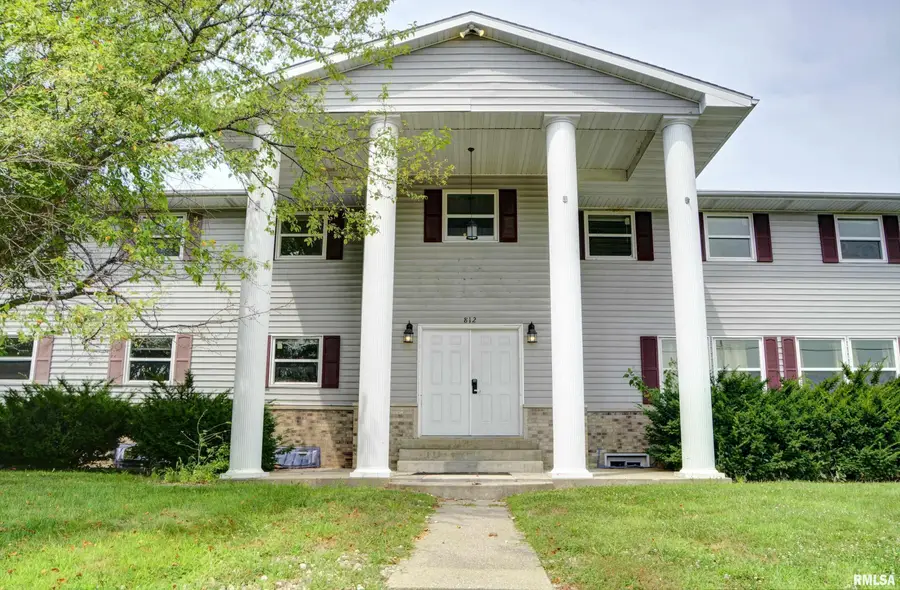 812 Wigwam Hollow Road, Macomb, IL 61455 - #2