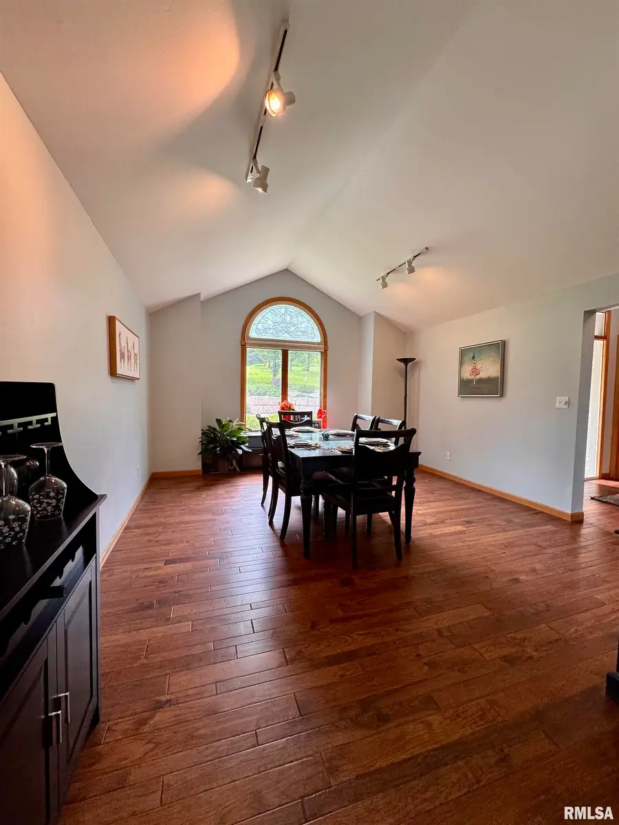 900 N Cole Road, Colchester, IL 61455 - #3