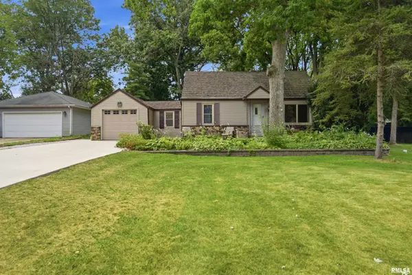 102 Kay Court, East Peoria, IL 61611