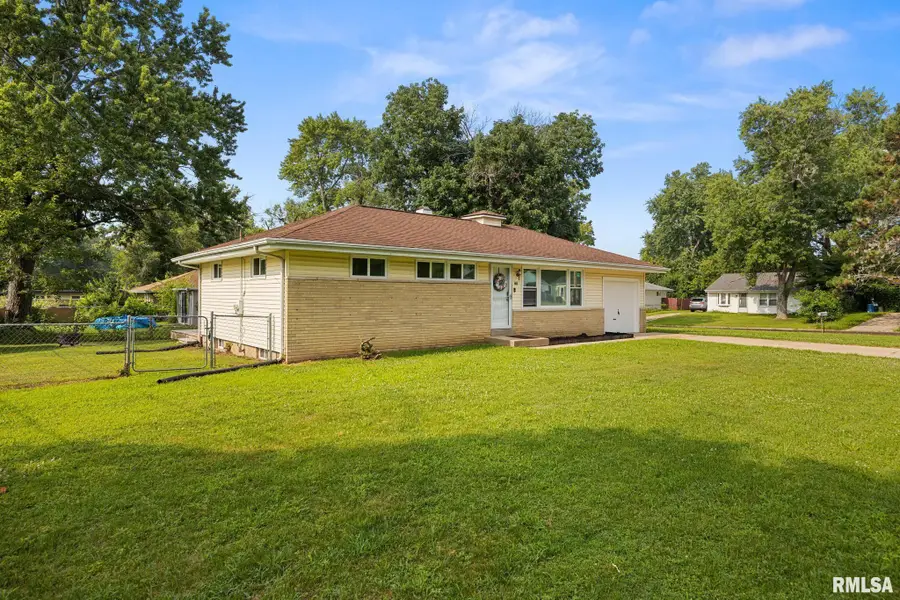 5306 N Plaza Drive, Peoria, IL 61614 - #2