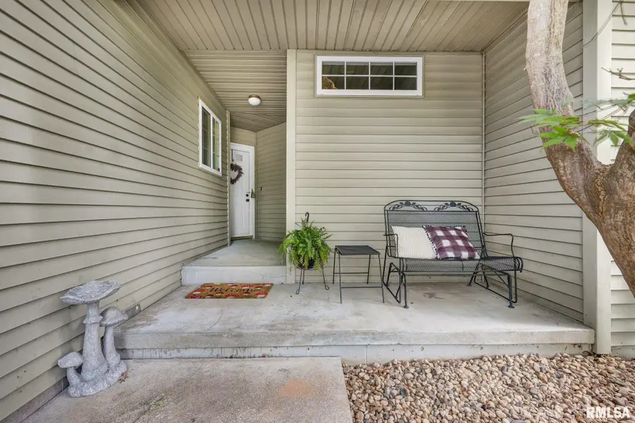 3705 W Saymore Lane, Peoria, IL 61615 - #3