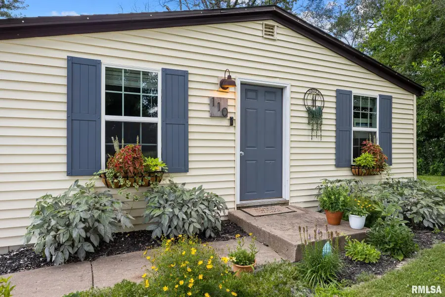 110 Ernest Street, Washington, IL 61571 - #3