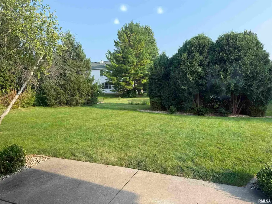 2400 W Murphy Drive, Dunlap, IL 61525 - #3
