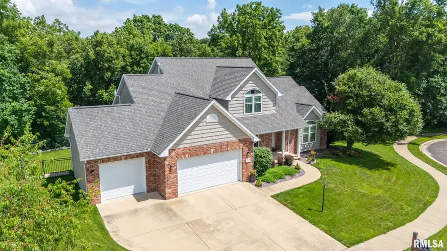 7008 N Bradford Place, Peoria, IL 61614 - #3