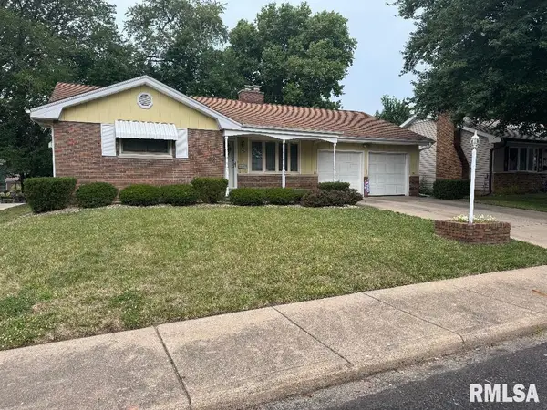 639 N Coolidge Court, West Peoria, IL 61604