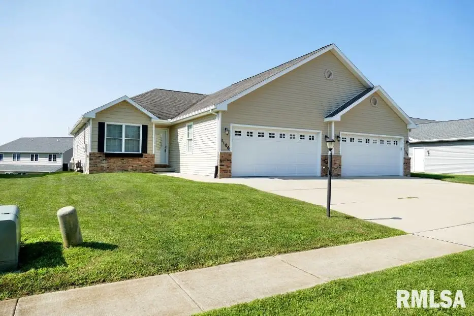1106 Dixon Street, Washington, IL 61571 - #1