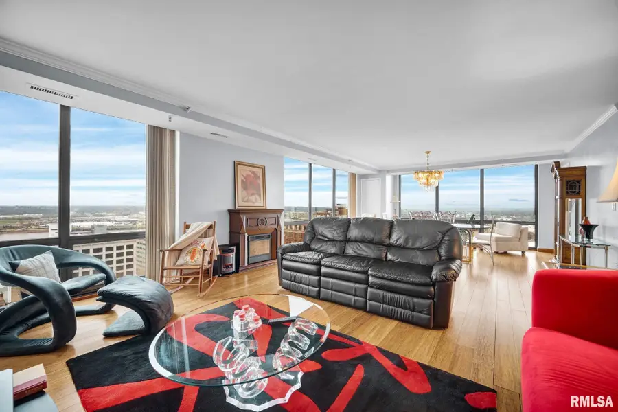 123 SW Jefferson Street #19 EA 121, Peoria, IL 61602 - #3