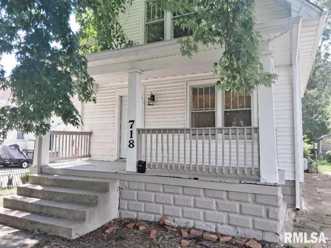718 W Virginia Avenue, Peoria, IL 61604 - #1