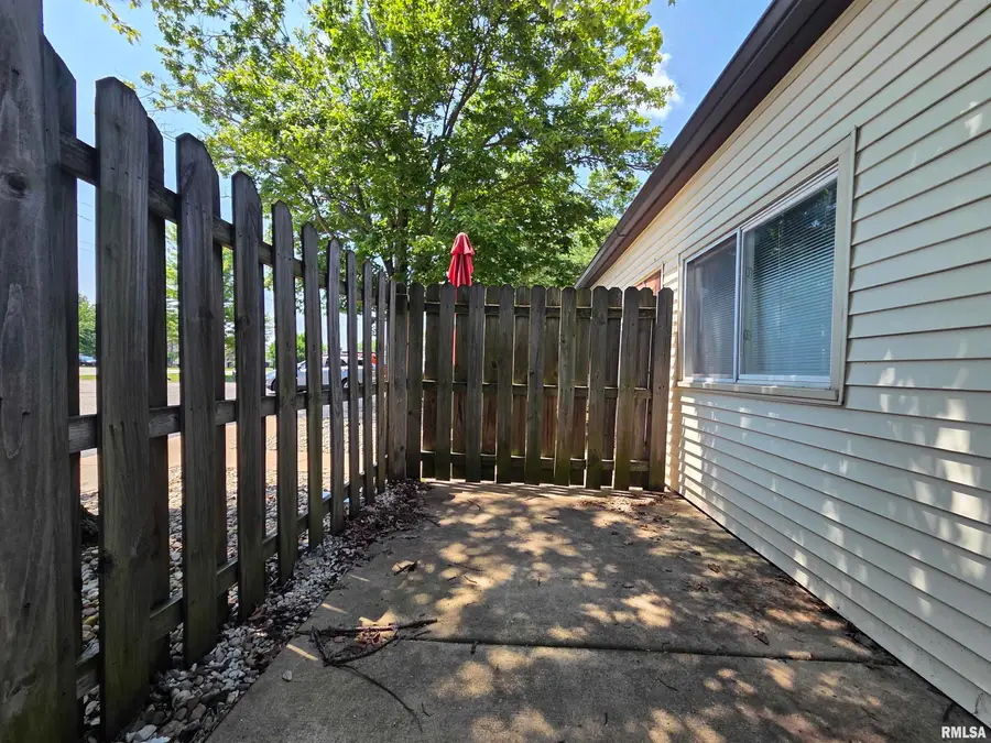 3107 W Willow Knolls Drive #9a, Peoria, IL 61614 - #2