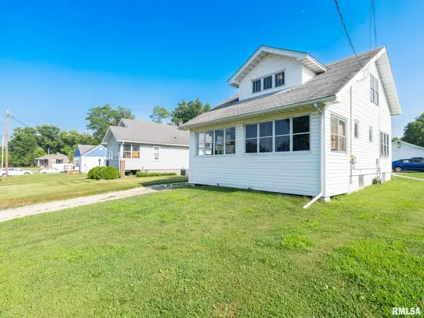 202 Woodlawn Boulevard, East Peoria, IL 61611
