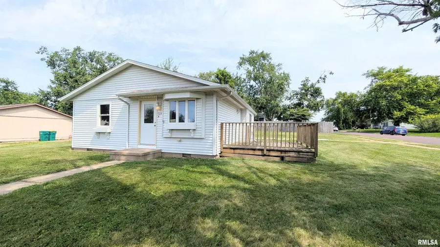 1504 Woodbine Drive, Washington, IL 61571 - #2
