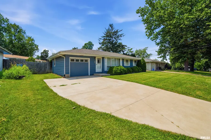 5337 N Stephen Drive, Peoria, IL 61615 - #2