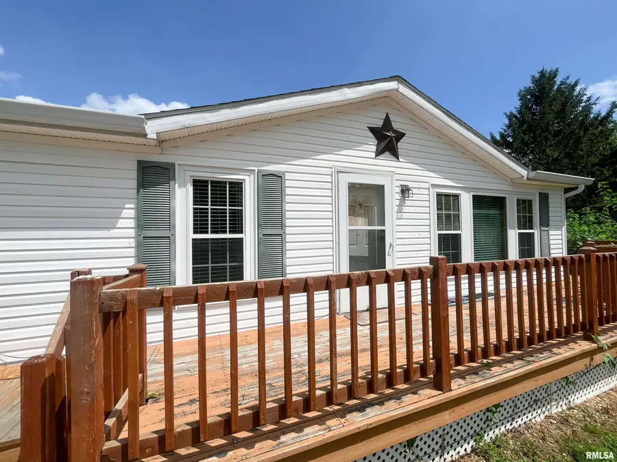 409 233rd Street, Aledo, IL 61231 - #2