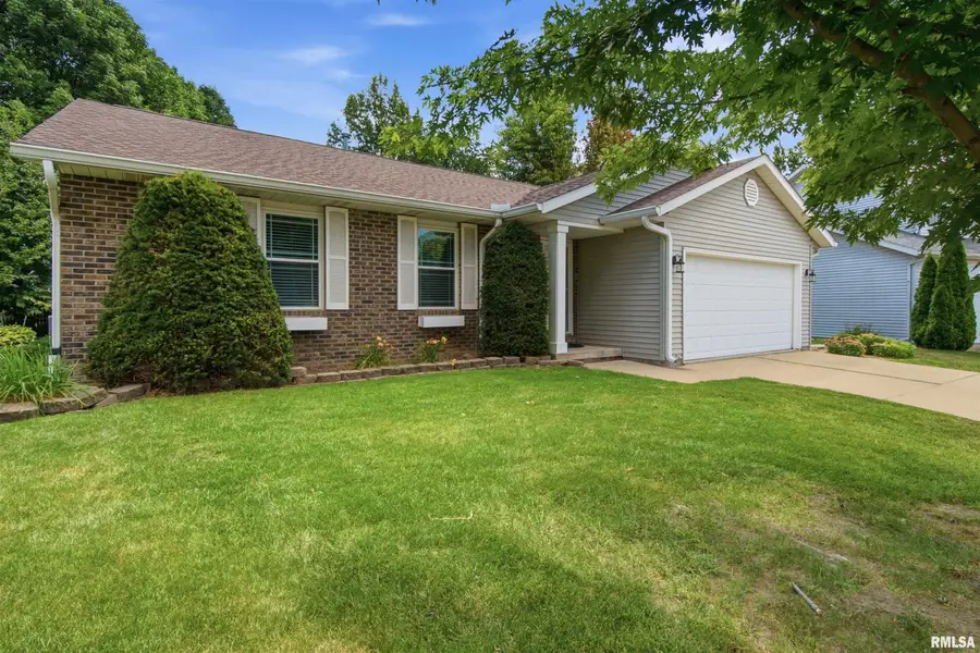 5506 N Leawood Court, Peoria, IL 61615 - #2