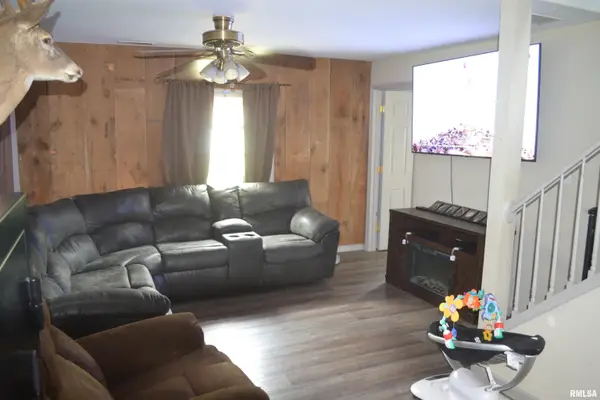 7706 S Jefferson Street, Bartonville, IL 61607