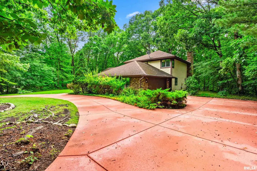 12205 N Wake Robin Way, Dunlap, IL 61525 - #3