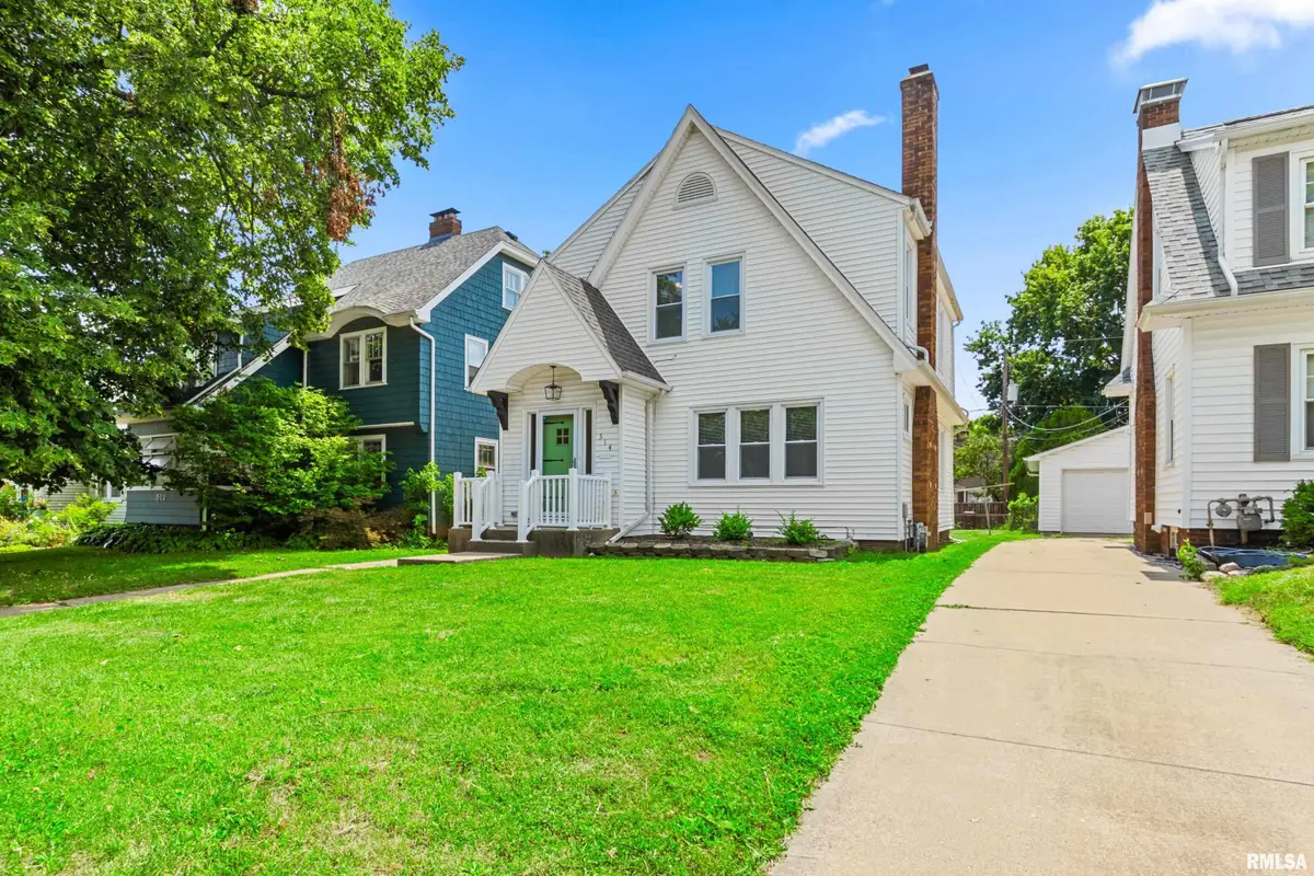 514 W Maywood Avenue, Peoria, IL 61604 - #1