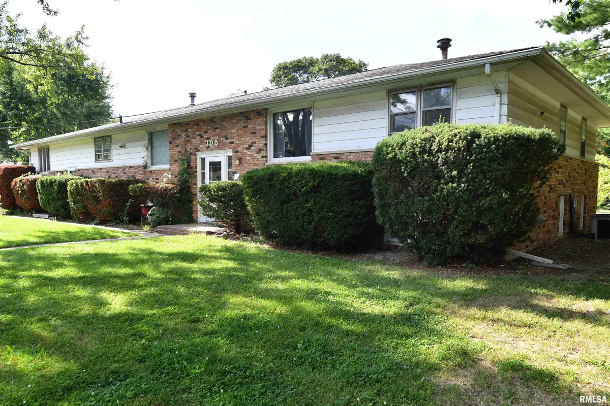 105 W Paradise Court, Bartonville, IL 61607 - #1