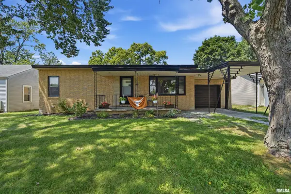 111 Mary Street, Washington, IL 61571