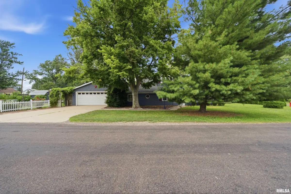 301 N 5th Street, Dunlap, IL 61525 - #1
