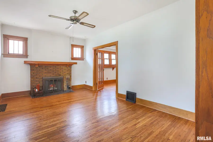 1216 E Seneca Place, Peoria, IL 61603 - #3