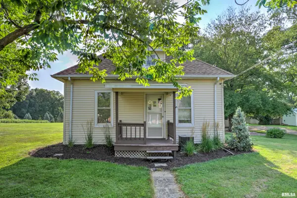 1112 Oakwood Road, East Peoria, IL 61611