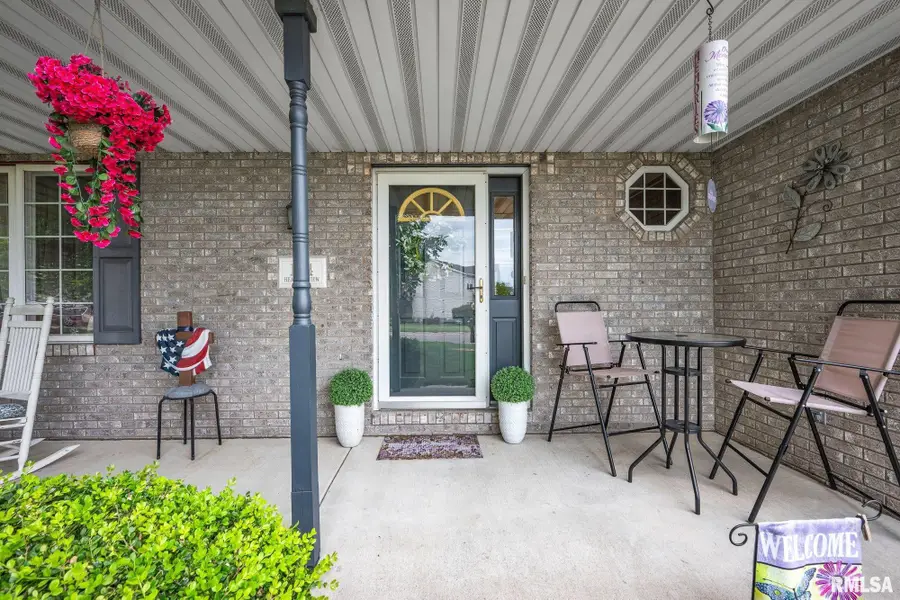134 Heatherview Drive, East Peoria, IL 61611 - #3