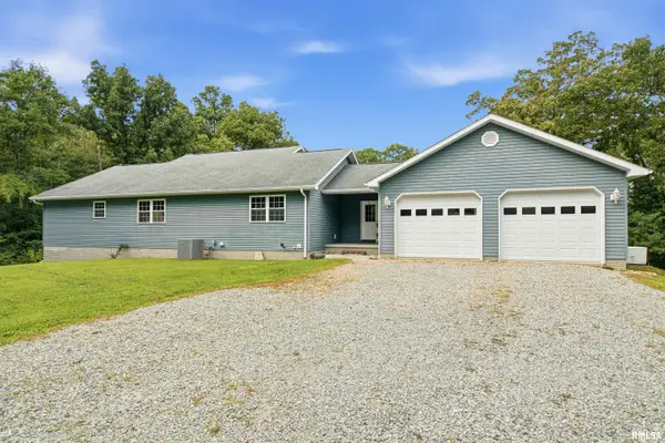 1977 County Road 200 E Road, Thompsonville, IL 62890
