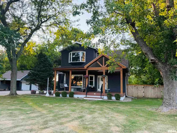 305 W Lakeland Road, Morton, IL 61550