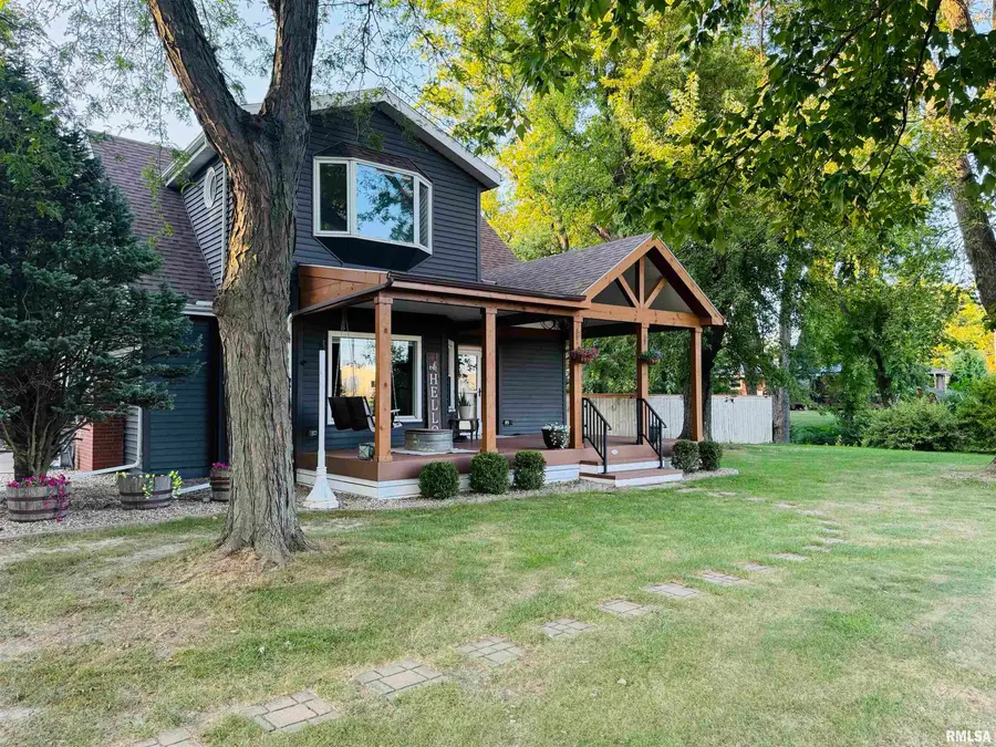 305 W Lakeland Road, Morton, IL 61550 - #2