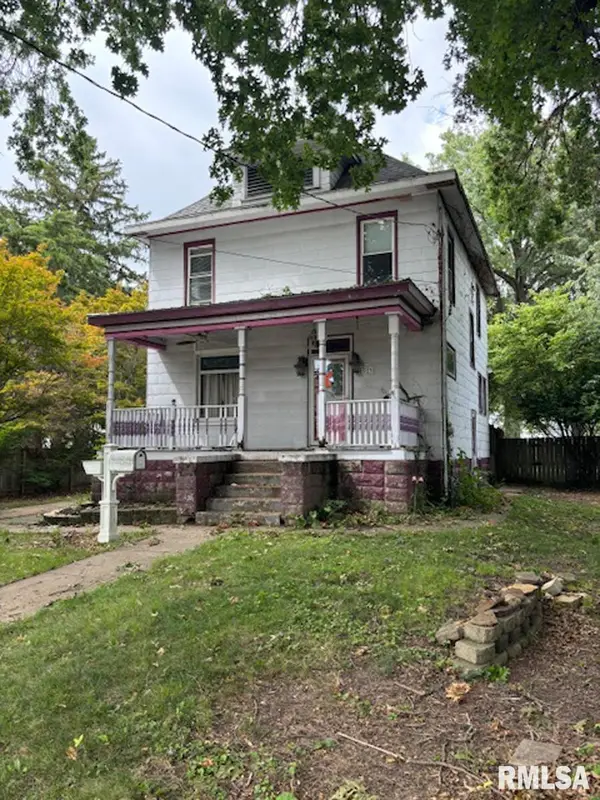 1923 W Alice Avenue, West Peoria, IL 61604