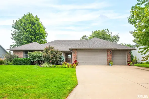 1920 Susan Hope Drive, Pekin, IL 61554