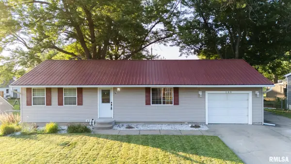 109 W Bittersweet Road, Washington, IL 61571