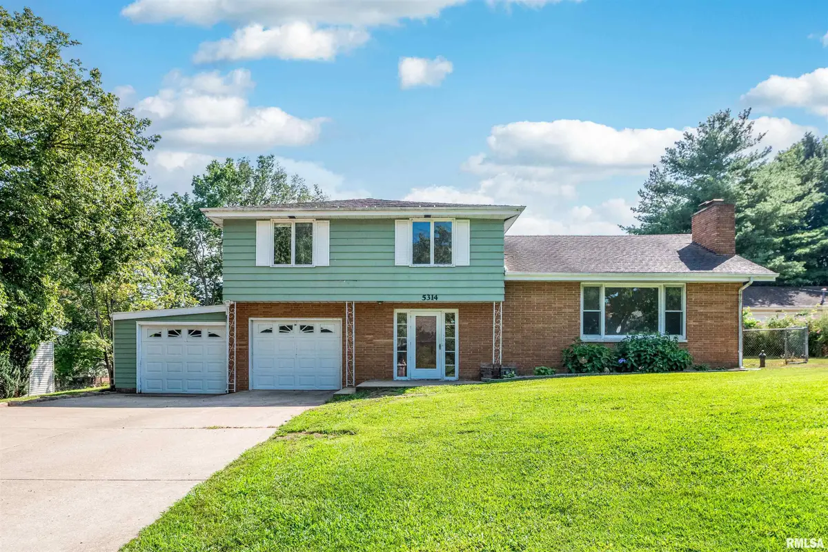 5314 E Cambron Avenue, Chillicothe, IL 61523 - #1