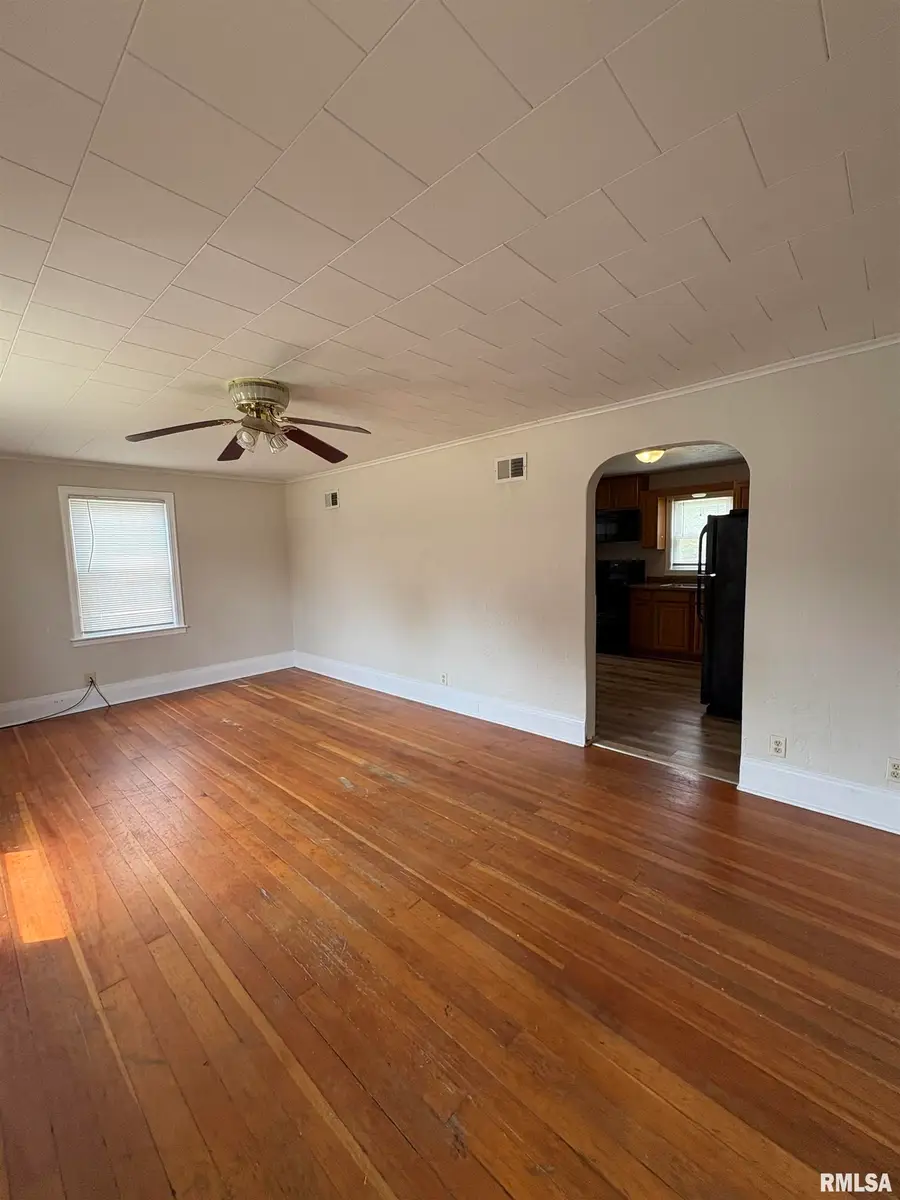2225 W Forrest Hill Avenue, Peoria, IL 61604 - #2