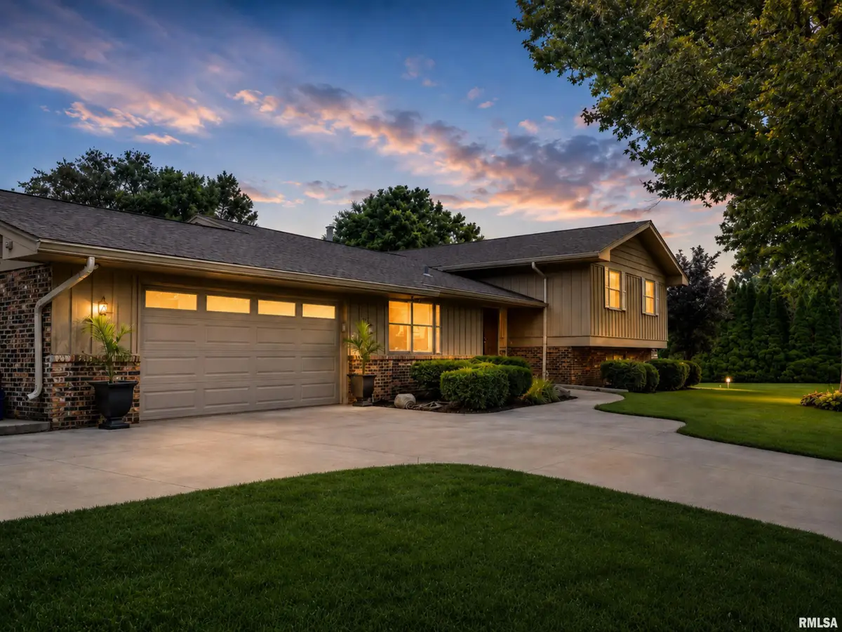 7304 N Windsor Lane, Peoria, IL 61614 - #1