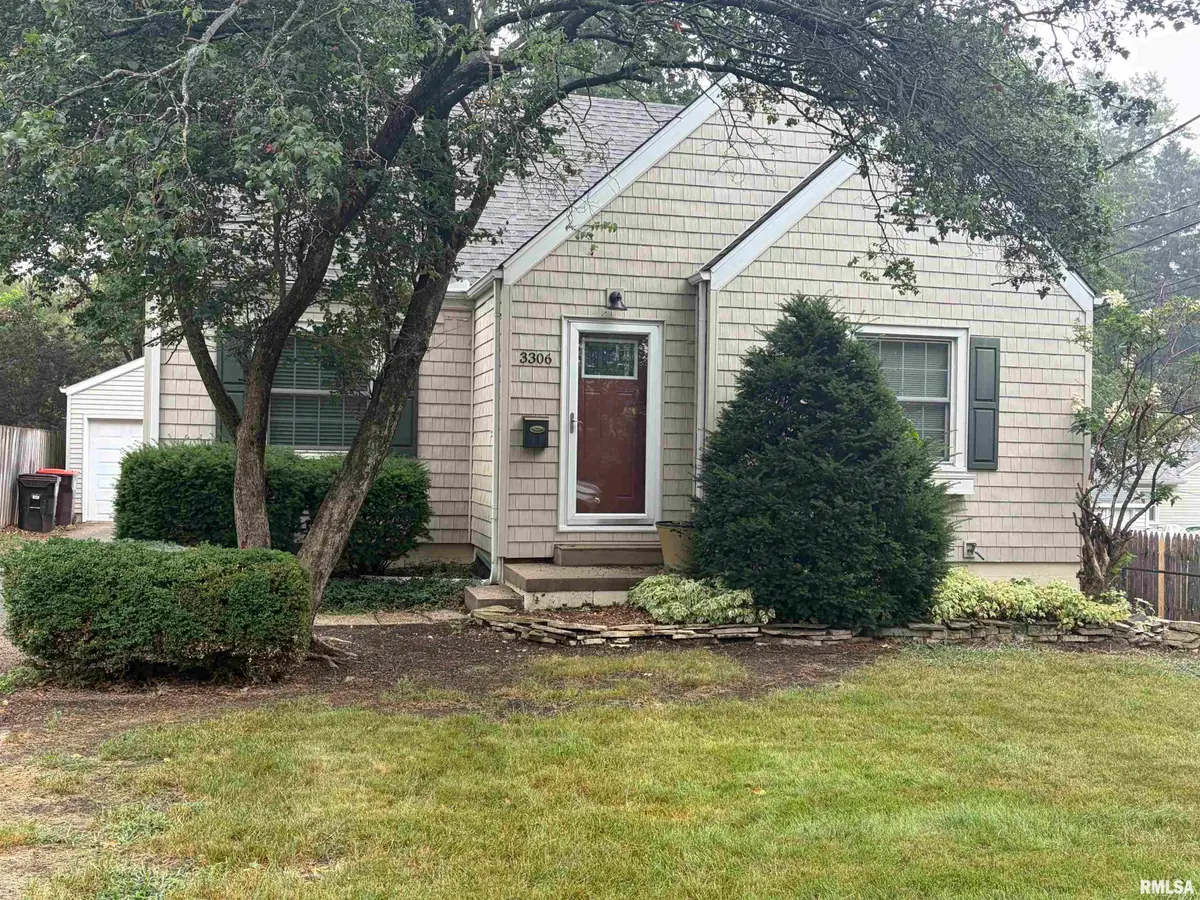 3306 N Peoria Avenue, Peoria, IL 61603 - #1