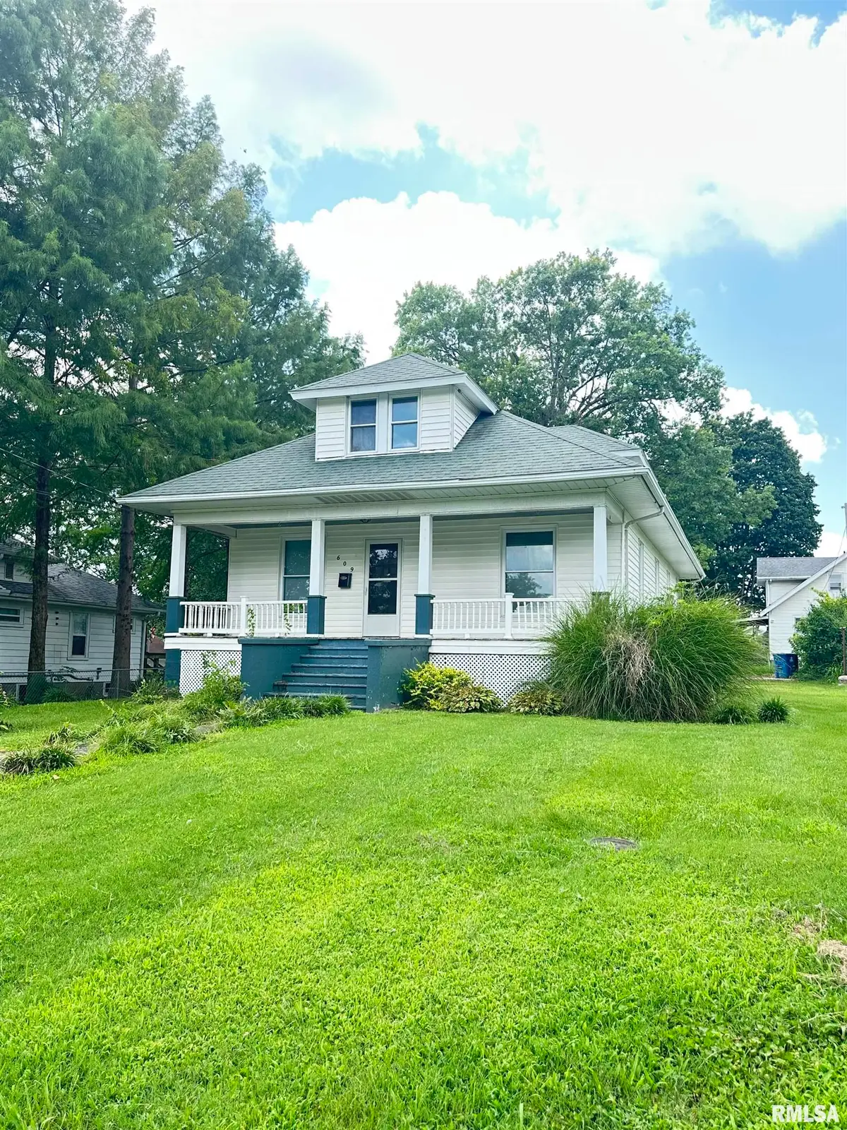 609 N Main Street, Anna, IL 62906 - #1