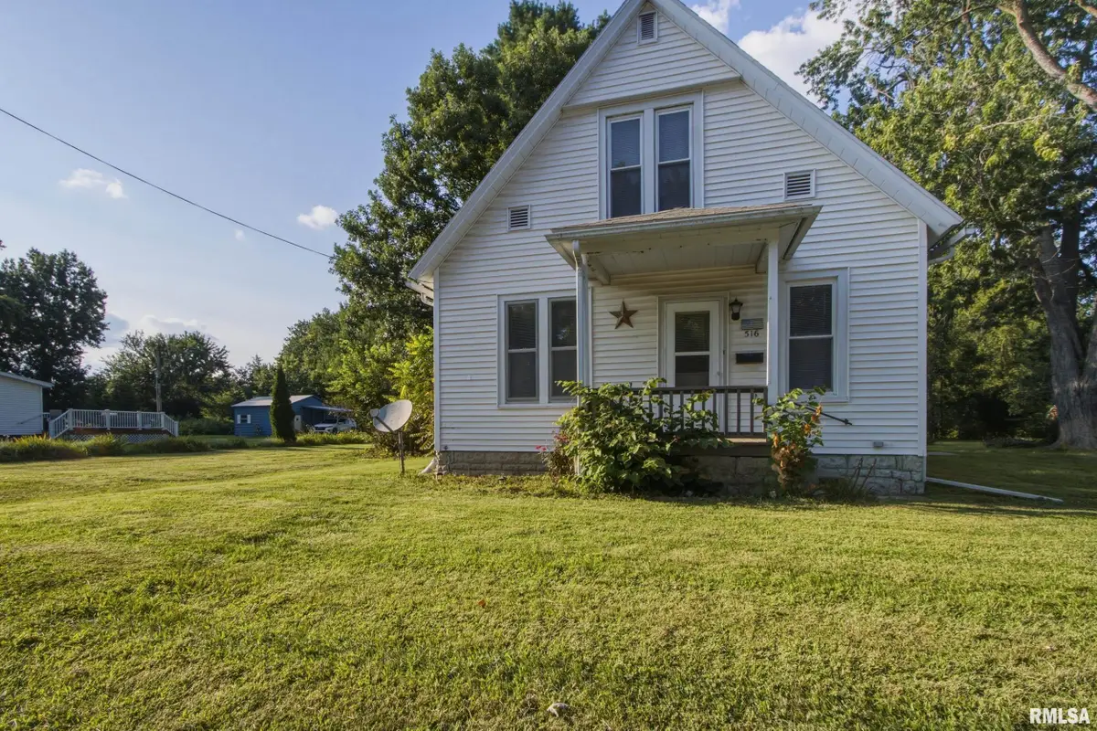 516 W Mcdonough Street, Macomb, IL 61455 - #1