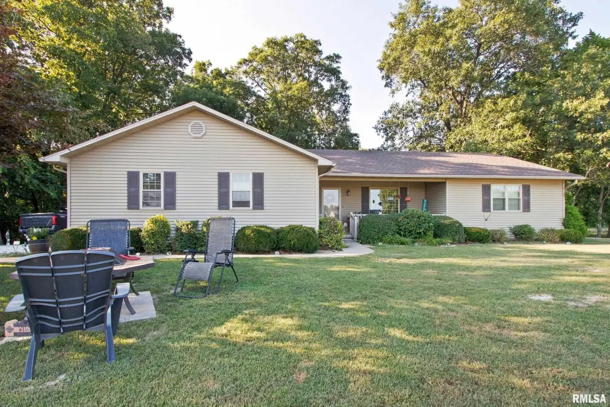 576 Coral Road, Colchester, IL 62326 - #1