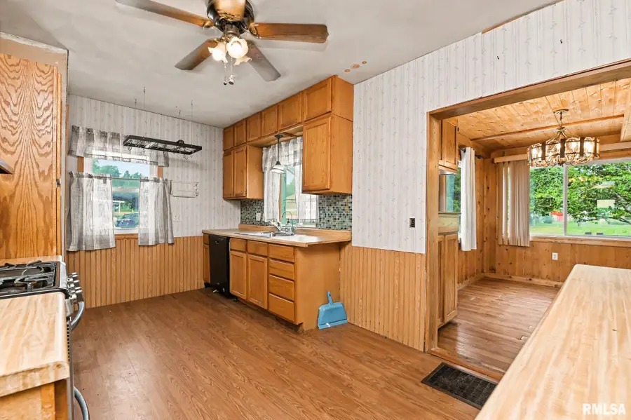 13650 Il Route 29, Pekin, IL 61554 - #3