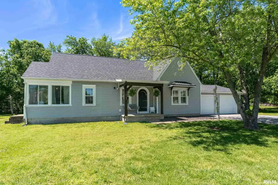 1627 S Division Street, Carterville, IL 62918 - #2