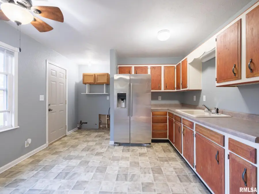 108 Maple Street, South Pekin, IL 61564 - #3